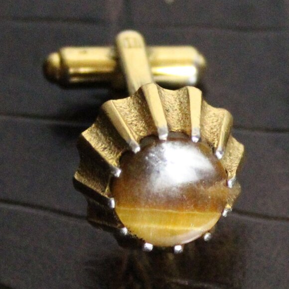 1970s Tiger's Eye Cuff Links Vintage Gold Toned - Picture 2 of 9